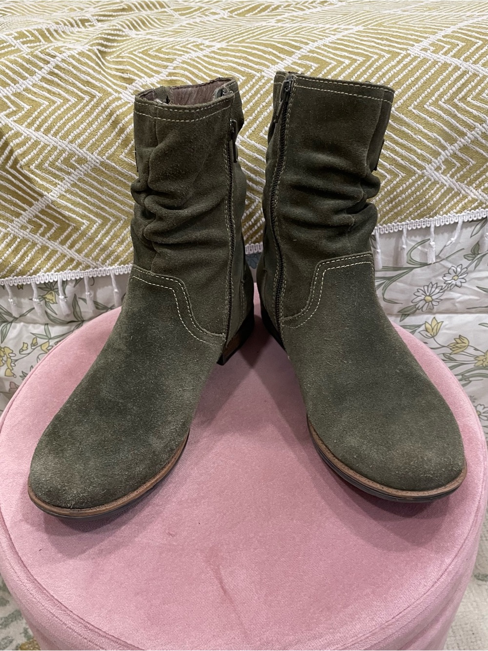 Earth Olive Green Suede Avani Slouch Zip Ankle Boots